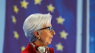 Lagarde asegura que el BCE está listo para responder 'como sea necesario para la estabilidad de precios y financiera'